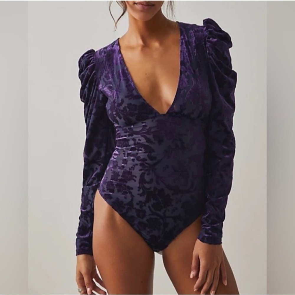 Free People NWT intimately purple velvet boduy suit XS NWT